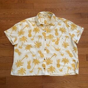 Billabong Boxy Cropped Pineapple And Palm Trees Short Sleeve Button Down